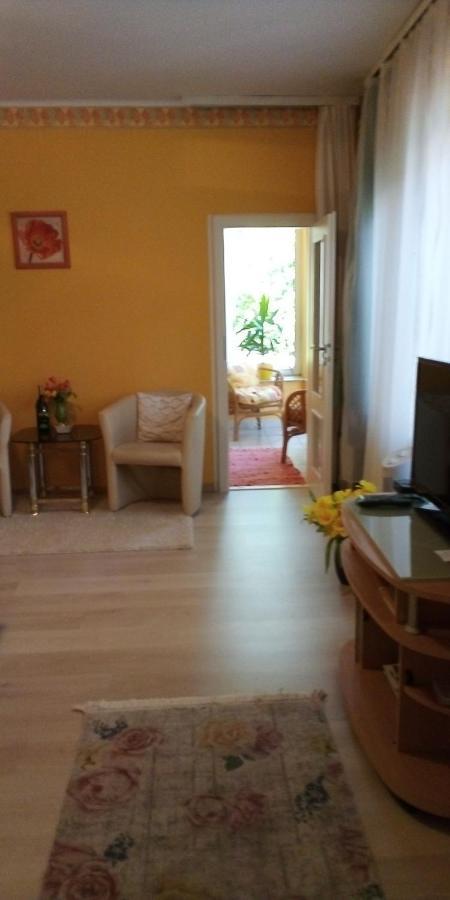 Vadszolo Vendeghaz Apartment Cák Екстериор снимка